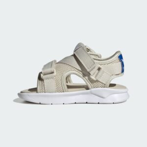 סנדלי ילדות אדידס adilette sandal k (העתק)