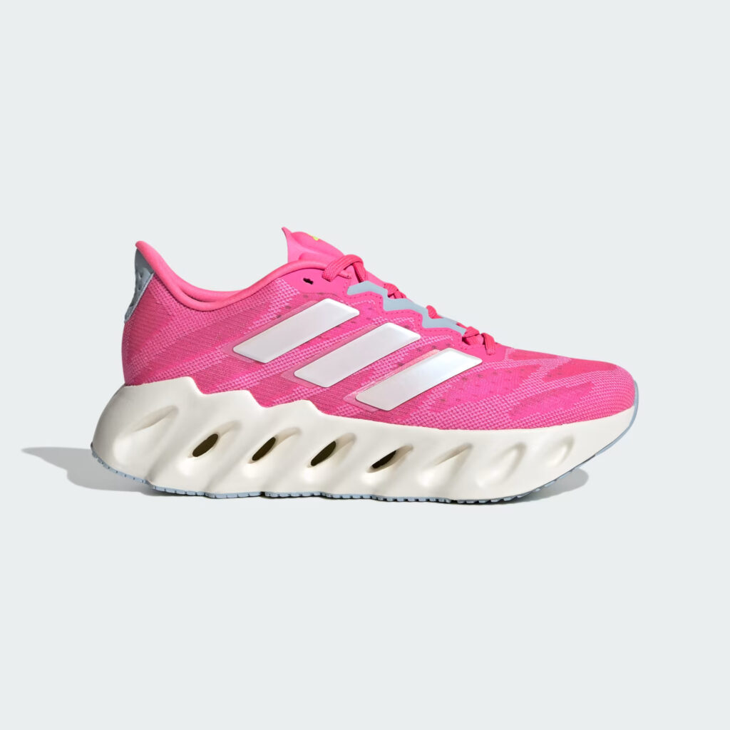 נעלי ריצה נשים אדידס ADIDAS SWITCH FWD W