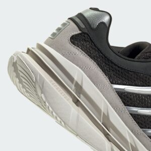 adistar hrmy cblack/silvmt/ironmt