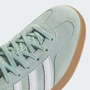 gazelle indoor w ashgrn/ftwwht/gum3