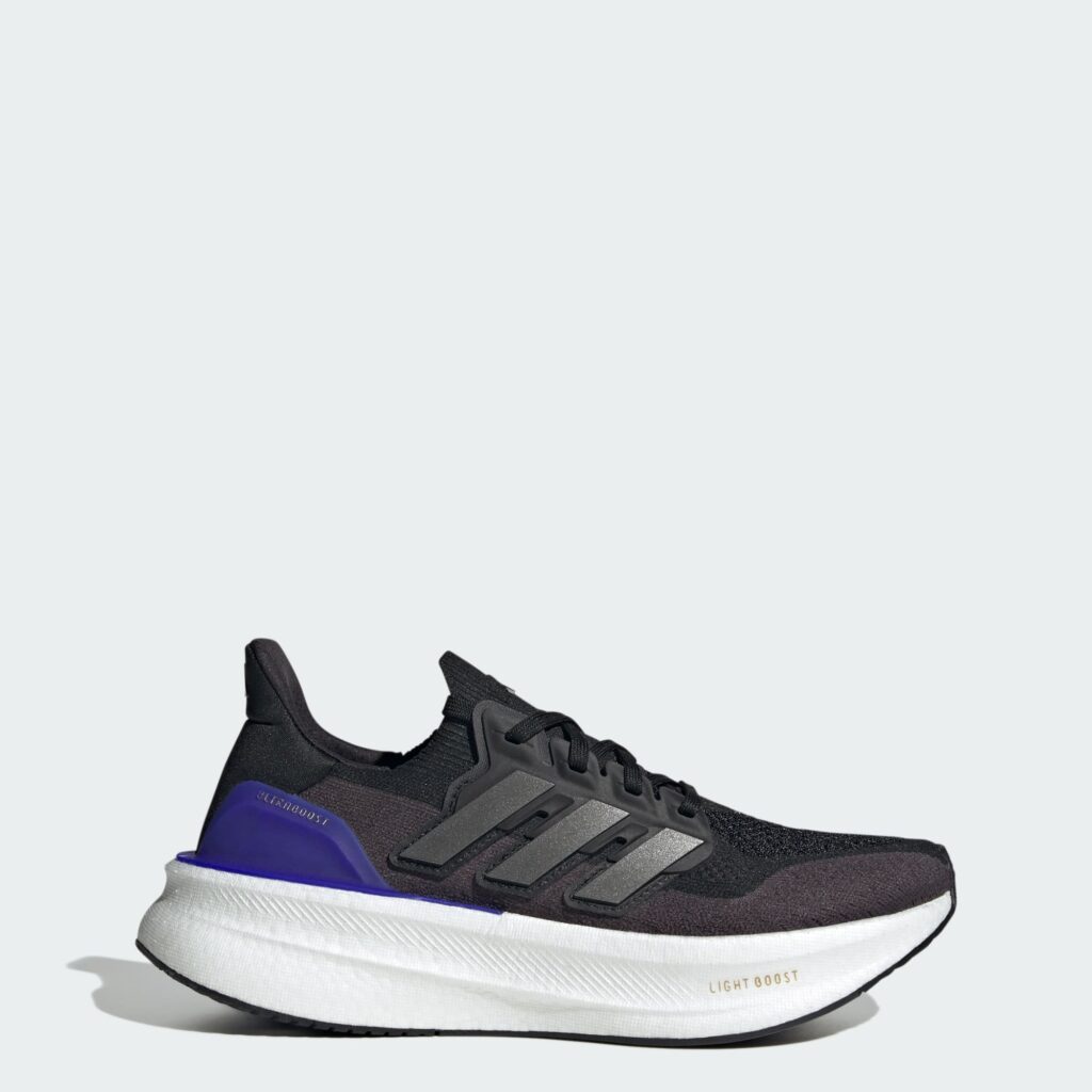 נעלי ריצה נשים אדידס ULTRABOOST 5 W