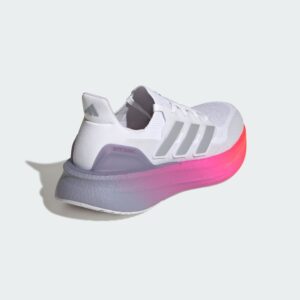 ultraboost 5 w ftwwht/halsil/lucred