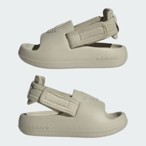 adifom adilette i putgre/putgre/putgre